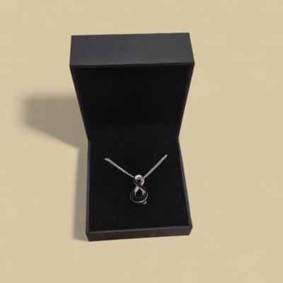 REL25-13 - Pendentif  120€