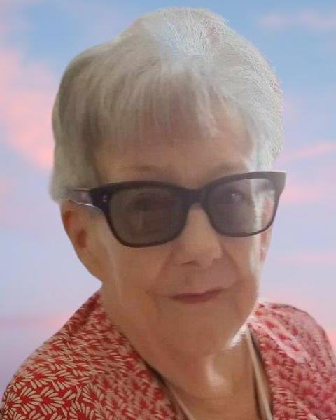 Lucienne POUCET