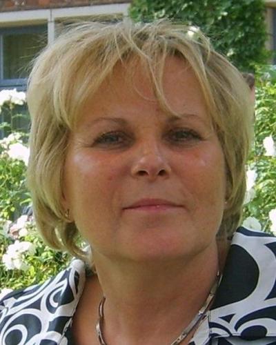 Viviane DENIL
